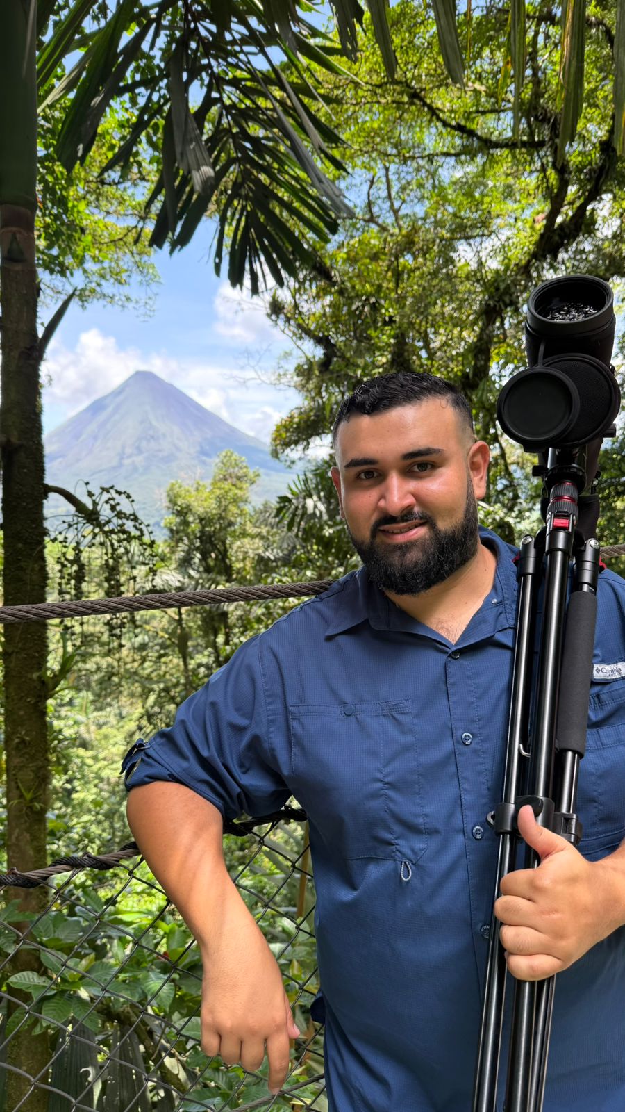 Local birdwatching guide in Costa Rica